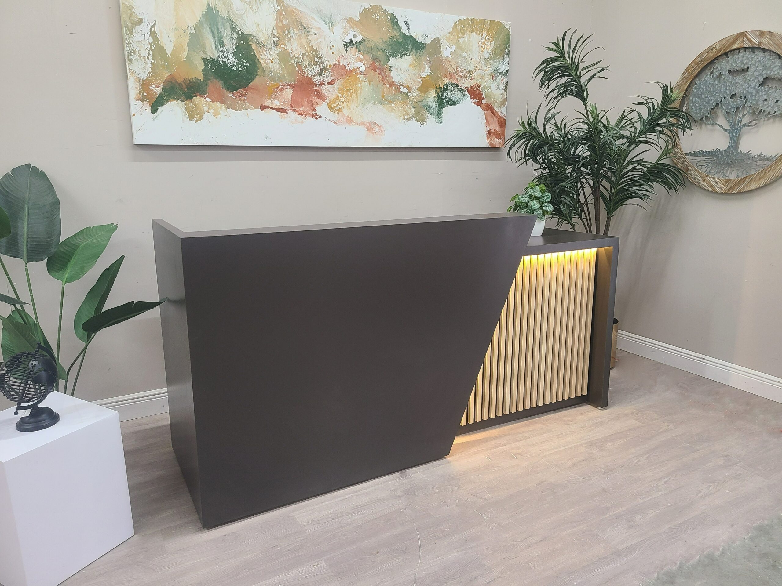 MARAM DESIGN OFFICE Aventurina Reception Desk Storm Gray