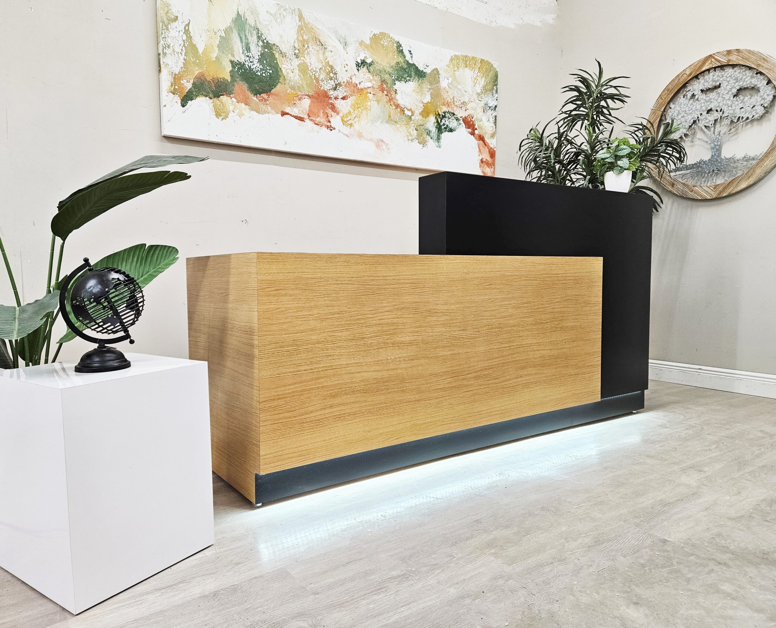 MARAM DESIGN OFFICE Jade Plus Finnish Oak & Black