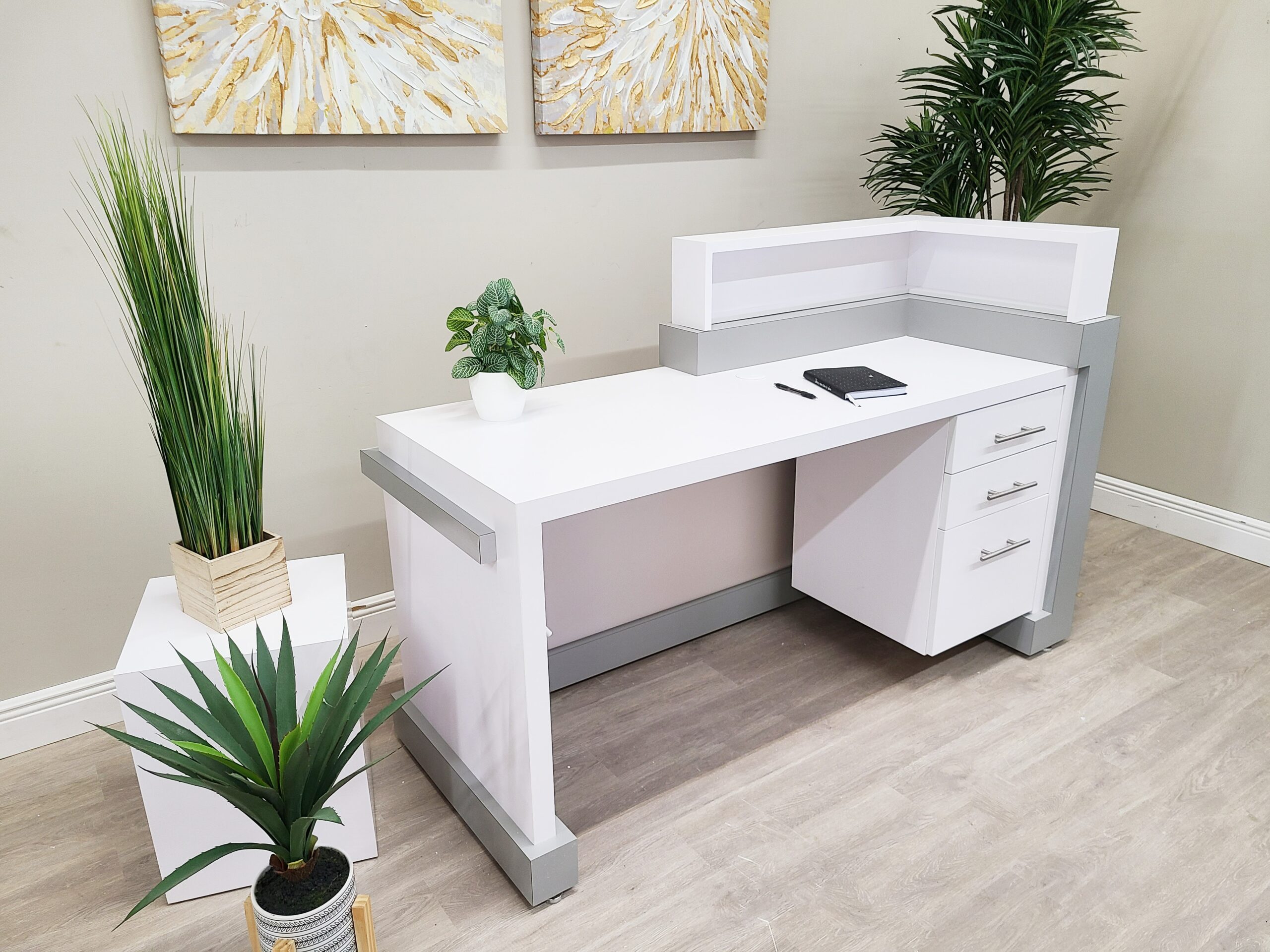 MARAM DESIGN OFFICE Jade Reception Desk Fog Gray & White