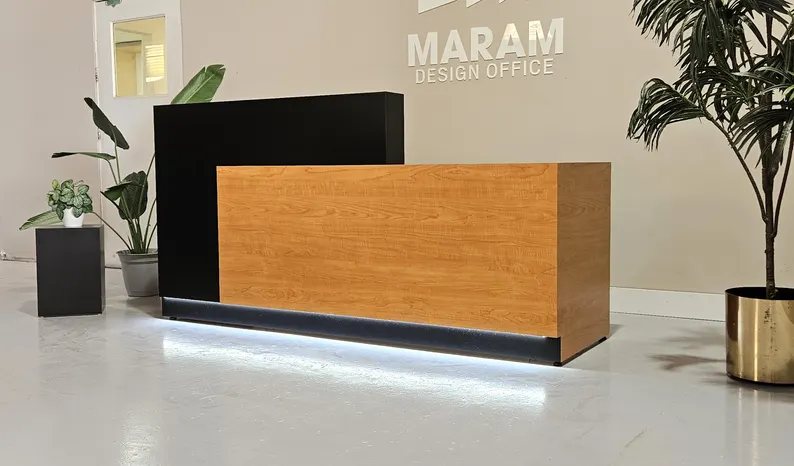 Jade Plus Reception Desk MARAM DESIGN OFFICE