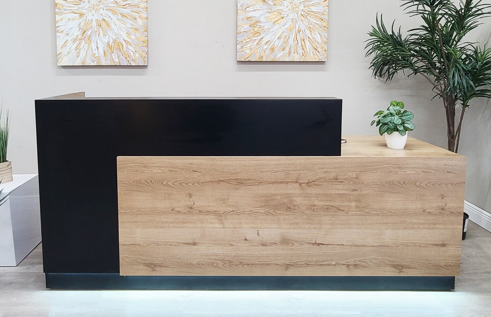 Jade Plus Reception desk (Matte Black + Black Walnut) - Image 6